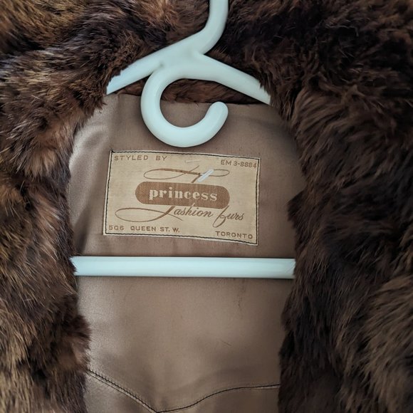 Vintage Brown Short Mink Coat - Picture 2 of 4